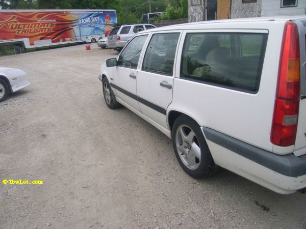 Volvo 850 Series 1997 photo 2