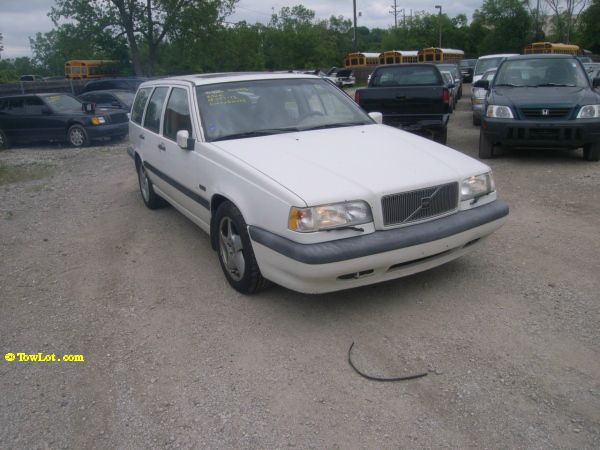 Volvo 850 Series 1997 photo 3
