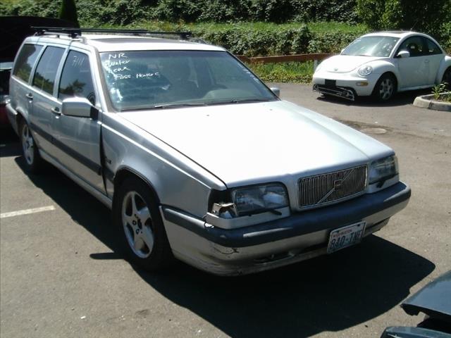 Volvo 850 Series 1997 photo 1