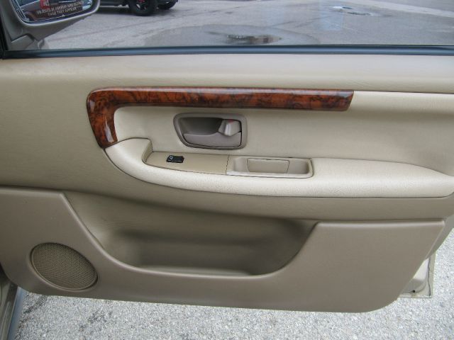 Volvo 960 Series Base Sedan