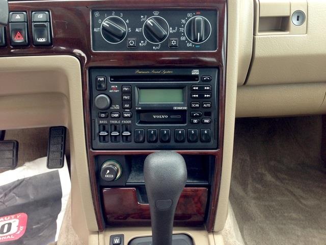 Volvo 960 Series 1997 photo 1