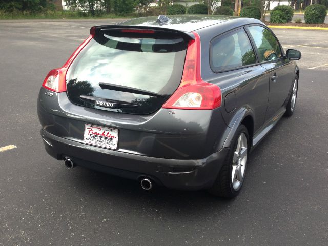 Volvo C30 2008 photo 21