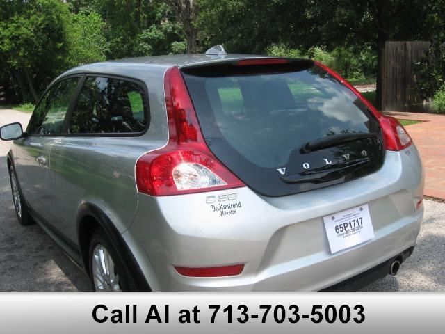 Volvo C30 2011 photo 1