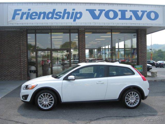 Volvo C30 2004 Chevrolet LS Hatchback