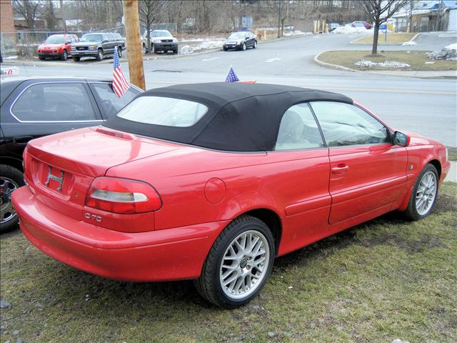 Volvo C70 1999 photo 1