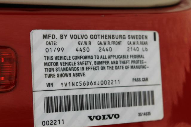 Volvo C70 1999 photo 2