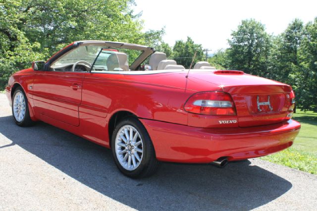 Volvo C70 1999 photo 9