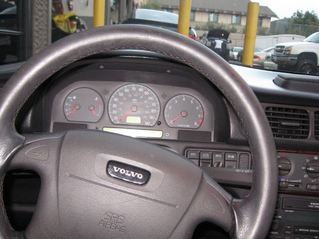 Volvo C70 1999 photo 3