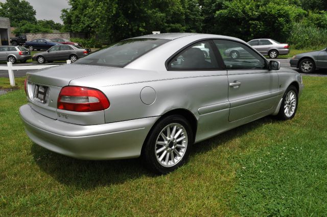 Volvo C70 1999 photo 2