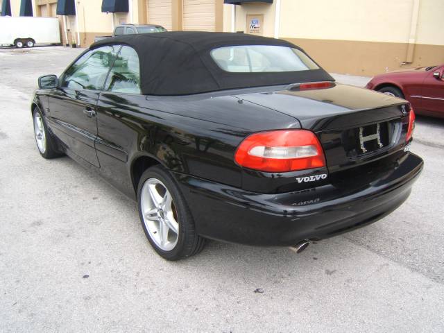 Volvo C70 2000 photo 3