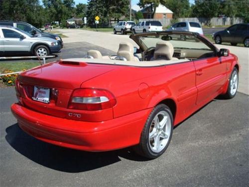 Volvo C70 2001 photo 1