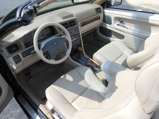 Volvo C70 2001 photo 8