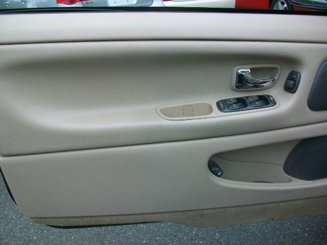 Volvo C70 2001 photo 15