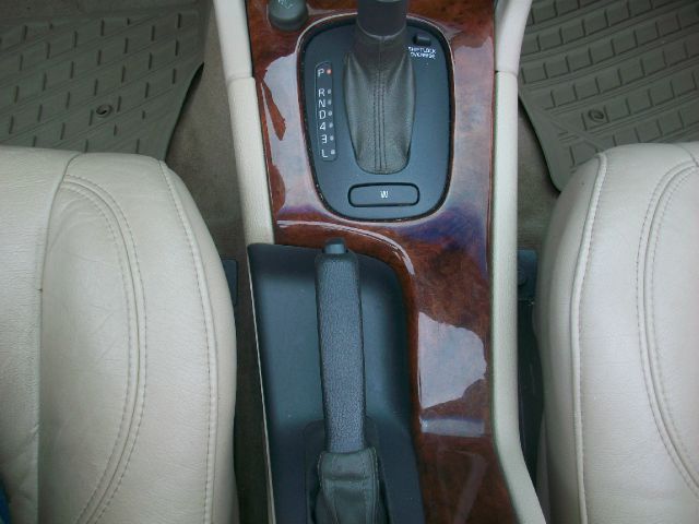 Volvo C70 2001 photo 17