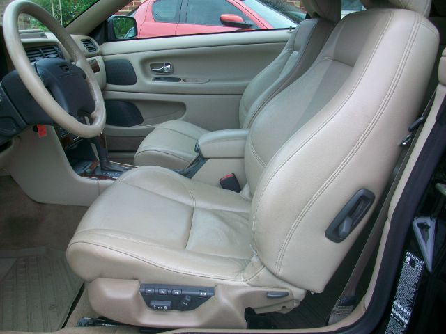 Volvo C70 2001 photo 6