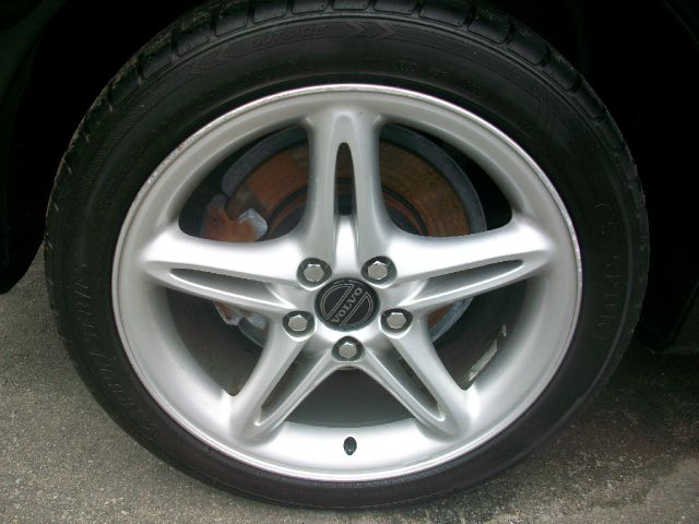 Volvo C70 2001 photo 9