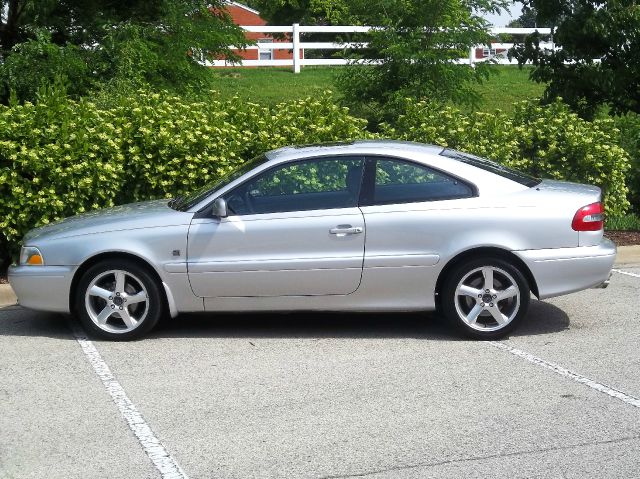 Volvo C70 2002 photo 2