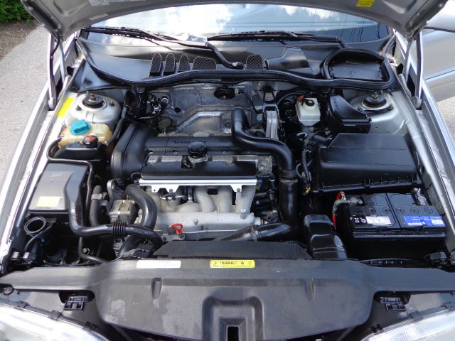 Volvo C70 2002 photo 5