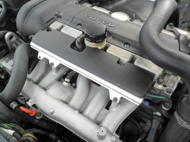 Volvo C70 2002 photo 2