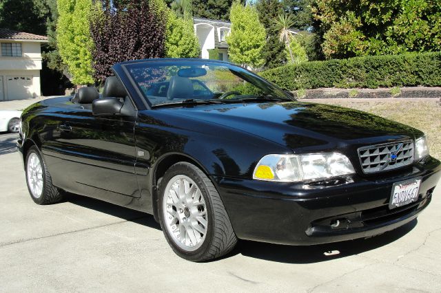 Volvo C70 4dr 114 WB XLT 4WD Convertible