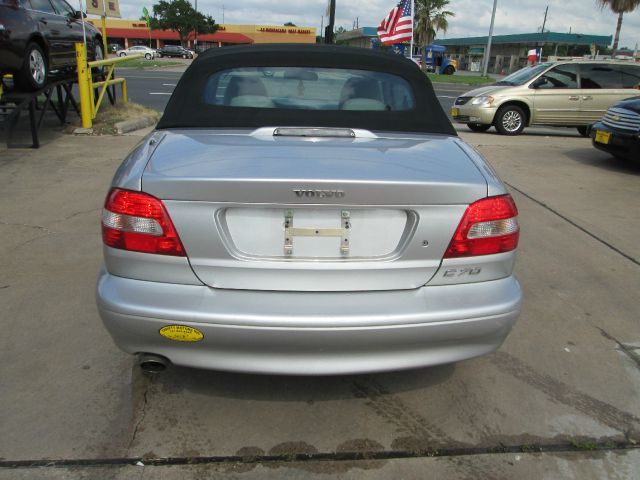 Volvo C70 2003 photo 2
