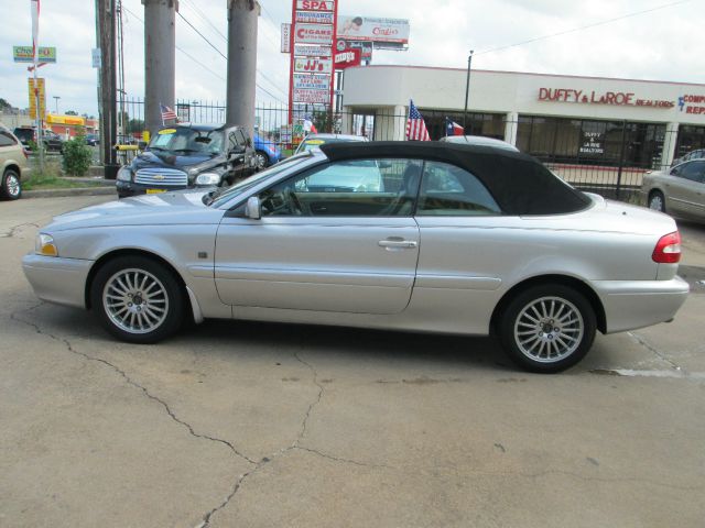 Volvo C70 2003 photo 3