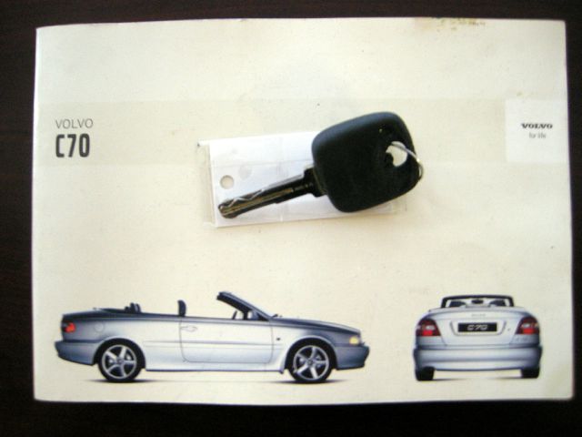 Volvo C70 2004 photo 1