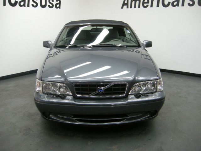 Volvo C70 2004 photo 17