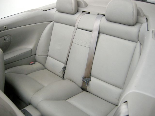 Volvo C70 2004 photo 20