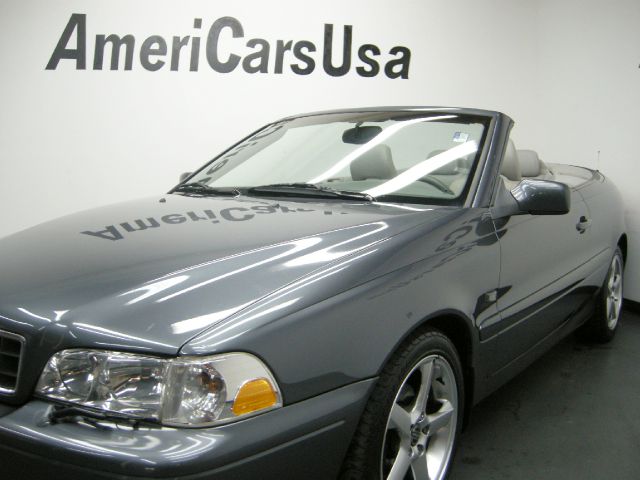 Volvo C70 2004 photo 27