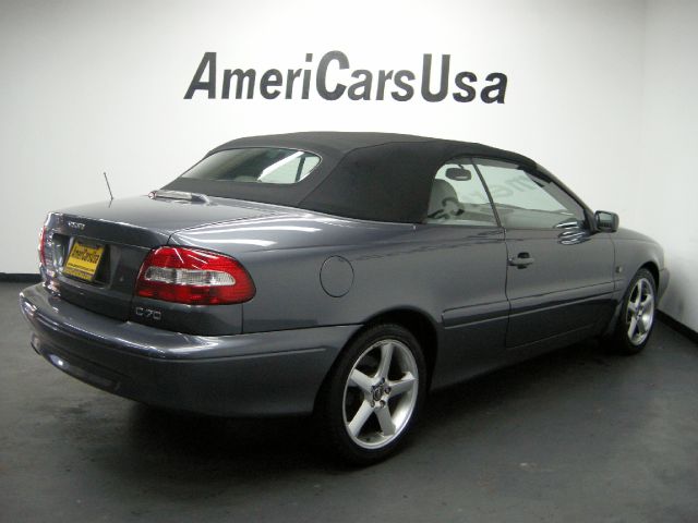 Volvo C70 2004 photo 29