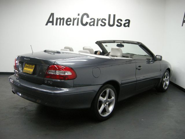 Volvo C70 2004 photo 31
