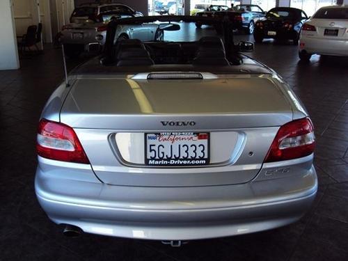 Volvo C70 2004 photo 3