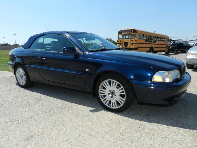 Volvo C70 2004 photo 17