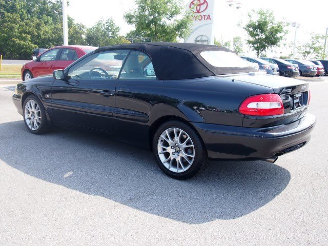Volvo C70 2004 photo 2