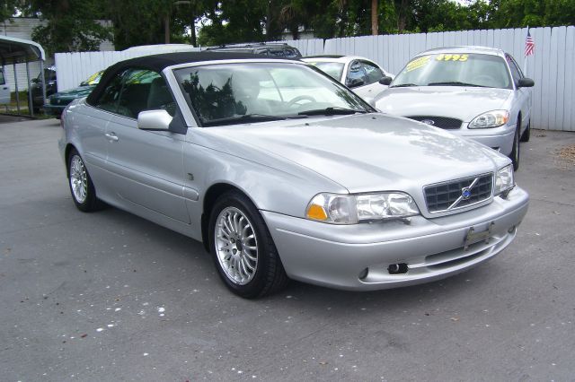 Volvo C70 2004 photo 15