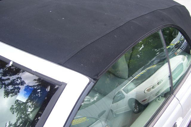 Volvo C70 2004 photo 5