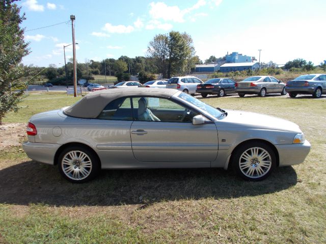 Volvo C70 2004 photo 3