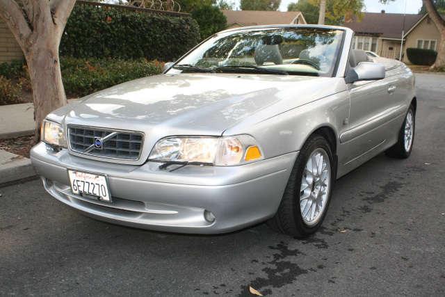 Volvo C70 2004 photo 3