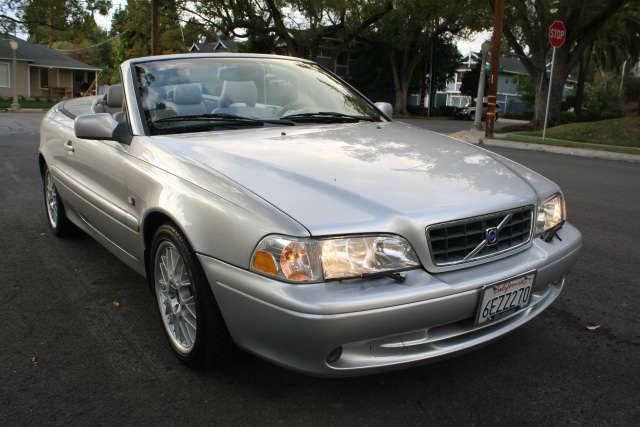 Volvo C70 2004 photo 4