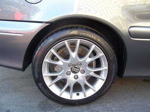 Volvo C70 2004 photo 2