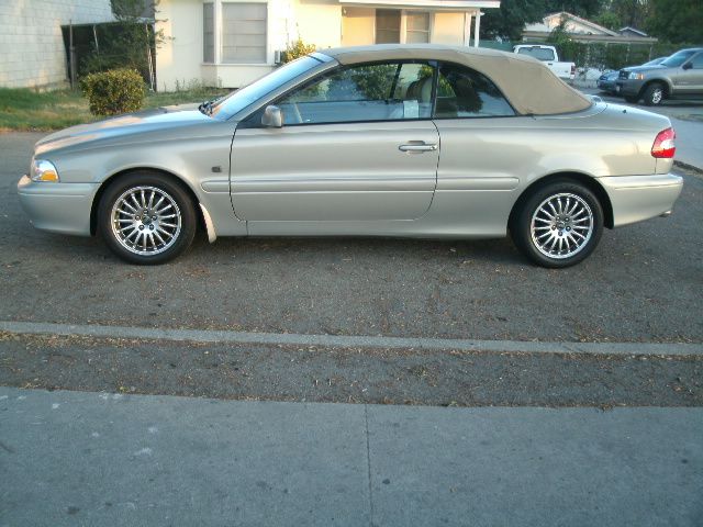 Volvo C70 4dr 114 WB XLT 4WD Convertible