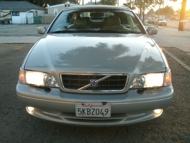 Volvo C70 2004 photo 3