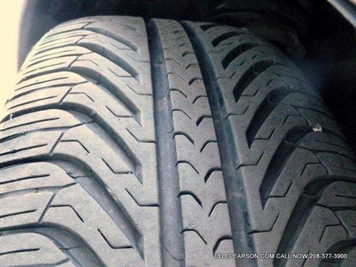 Volvo C70 2004 photo 2