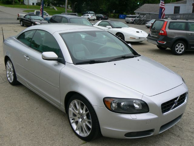 Volvo C70 2006 photo 11