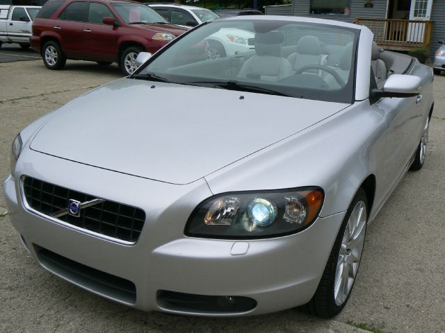Volvo C70 2006 photo 32