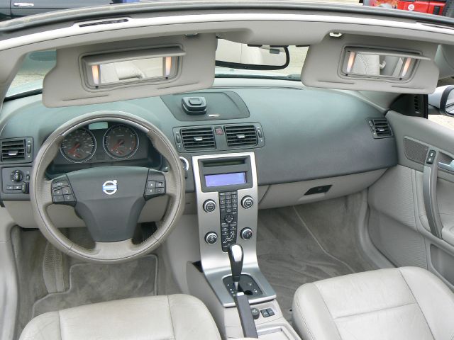 Volvo C70 2006 photo 9