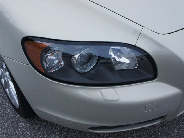 Volvo C70 2008 photo 1