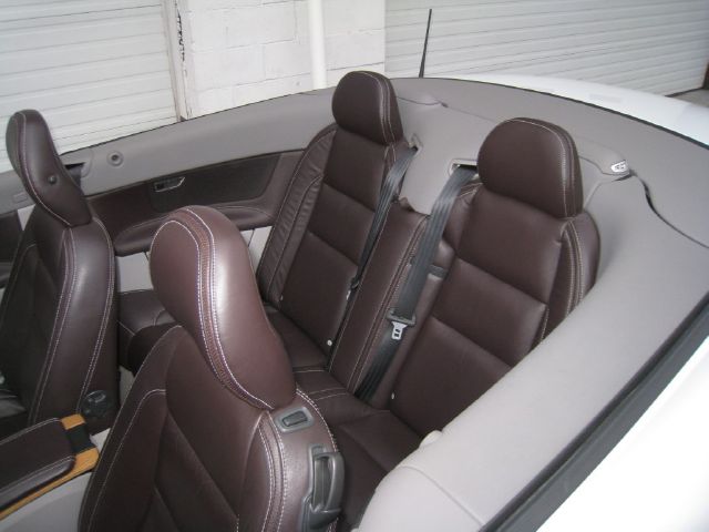 Volvo C70 2008 photo 17