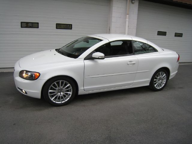 Volvo C70 2008 photo 24